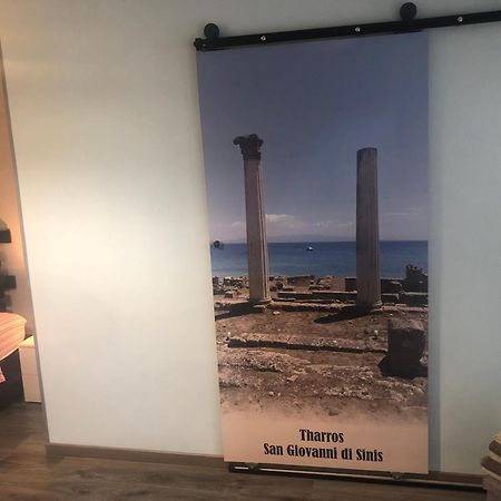 B&B Filomena Santa Giusta Bagian luar foto