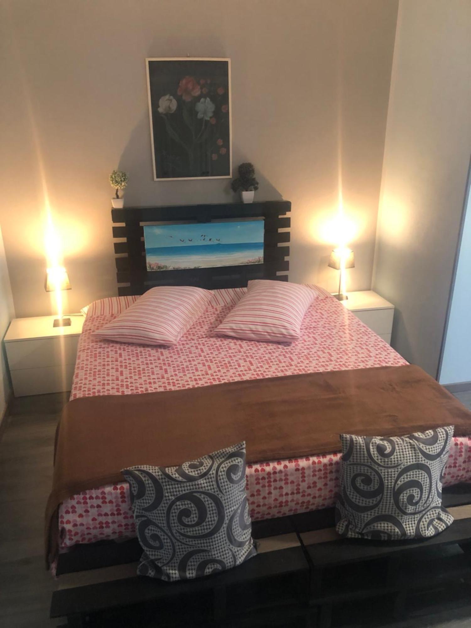 B&B Filomena Santa Giusta Bagian luar foto