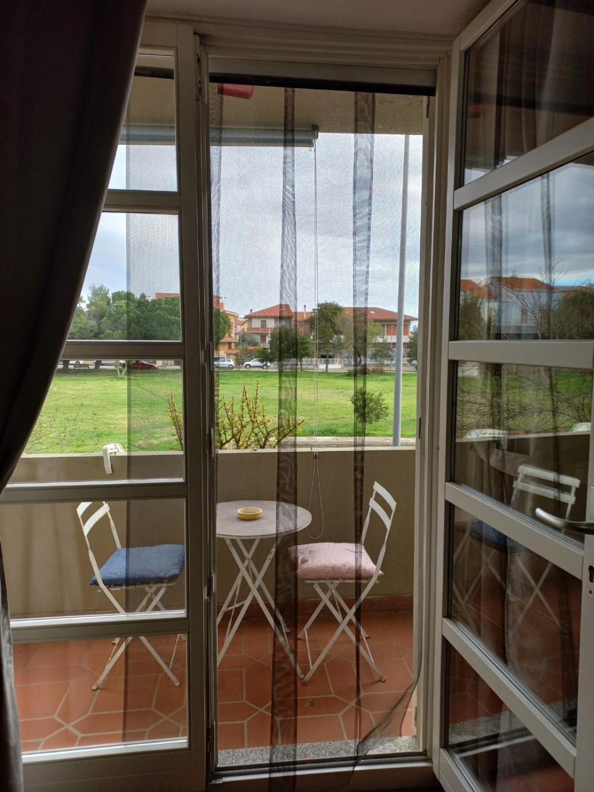 B&B Filomena Santa Giusta Bagian luar foto